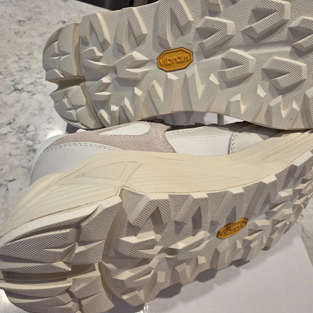 Brandblack Aura 130 sneaker OG White Vibram® RollinGait Sole Size 9.5 NIB - Picture 13 of 16